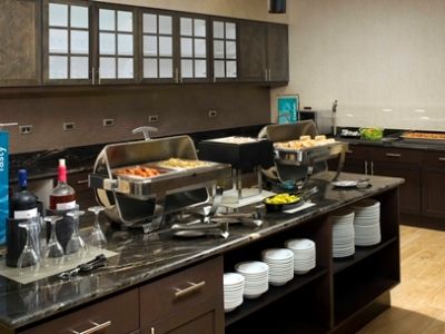 Homewood Airport Hotel 3*